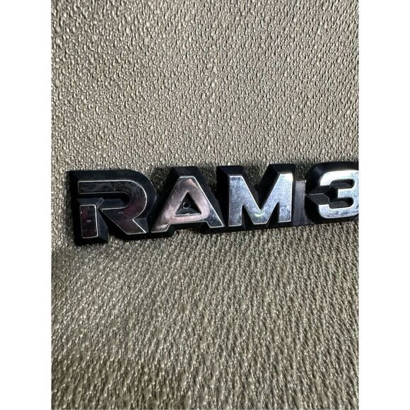 Dodge Ram 3500 RH Emblem 85501-C Chrome Used Condition genuine part ￼ - Picture 3 of 9